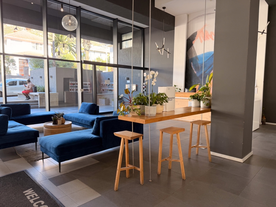 2 Bedroom Property for Sale in Sea Point Western Cape